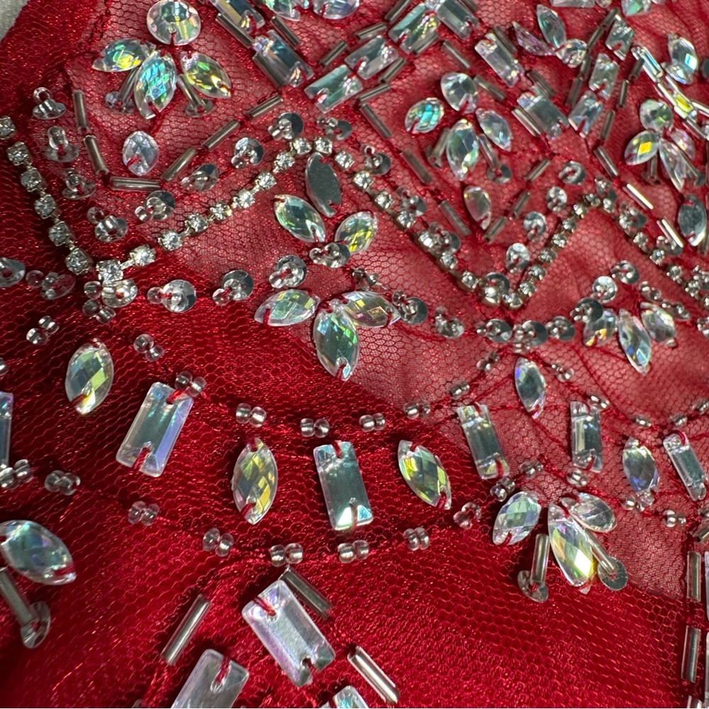 B. Darlin Red 2-Piece Embellished Prom Homecoming Formal Dress - Size 1/2 - Picture 3 of 13